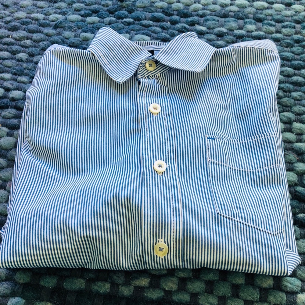 Boys Gap dress shirt s 6-7 pinstripe